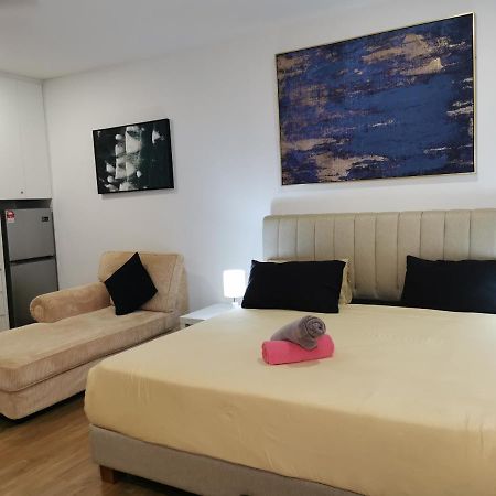 Apple Home 2 At Menara Simfoni, King Size Bed, Cheras, Nexflix, Wifi, Parking 史里肯邦安 外观 照片