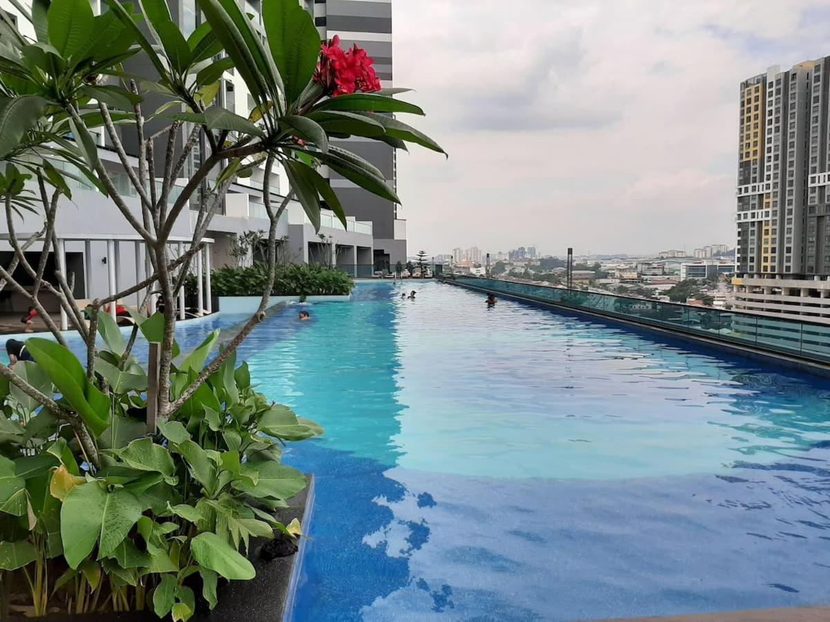 Apple Home 2 At Menara Simfoni, King Size Bed, Cheras, Nexflix, Wifi, Parking 史里肯邦安 外观 照片