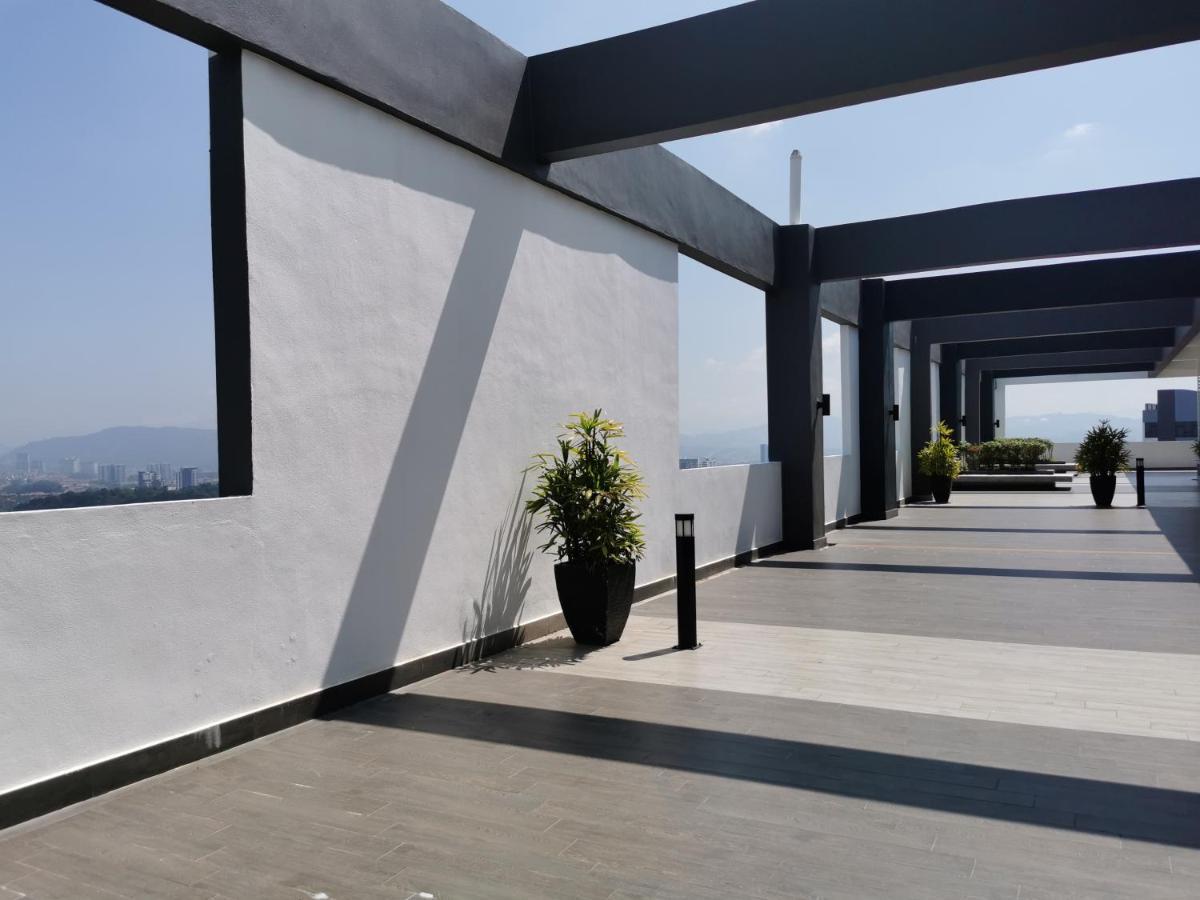 Apple Home 2 At Menara Simfoni, King Size Bed, Cheras, Nexflix, Wifi, Parking 史里肯邦安 外观 照片